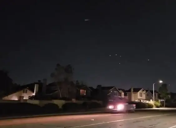 Drone Misterius Terbang...