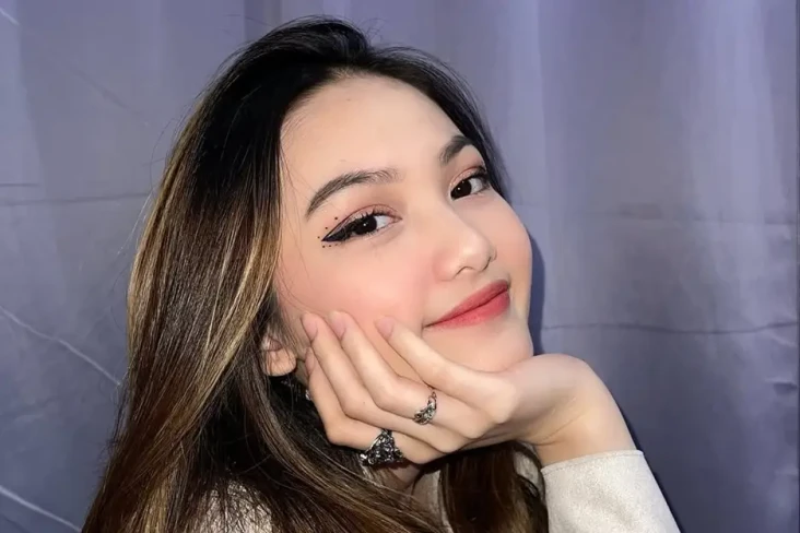 Profil dan Biodata Aisyah...