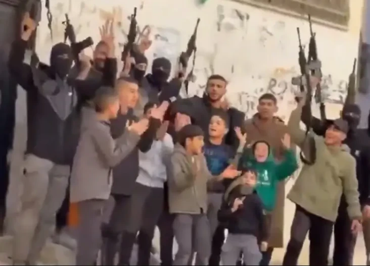 Jelang Suksesi Kepemimpinan...