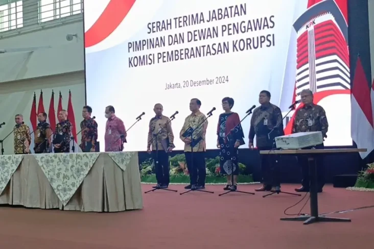 Sertijab, KPK Resmi...