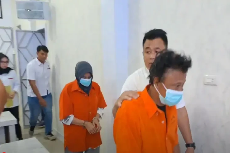 Polisi Tangkap Pasutri...