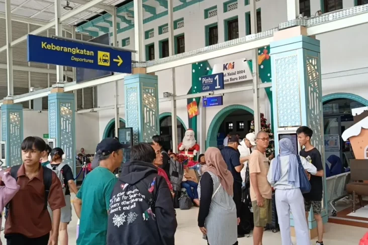 Libur Nataru, KAI Tambah...