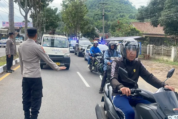 Lalu Lintas ke Tempat...