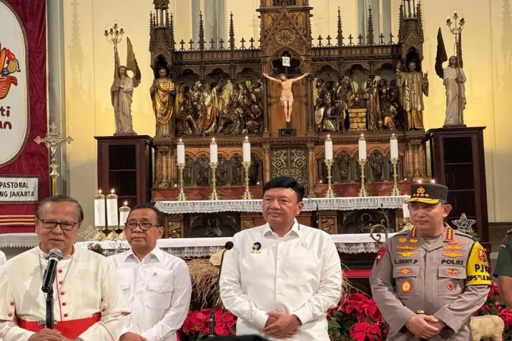 Sampaikan Pesan Natal...