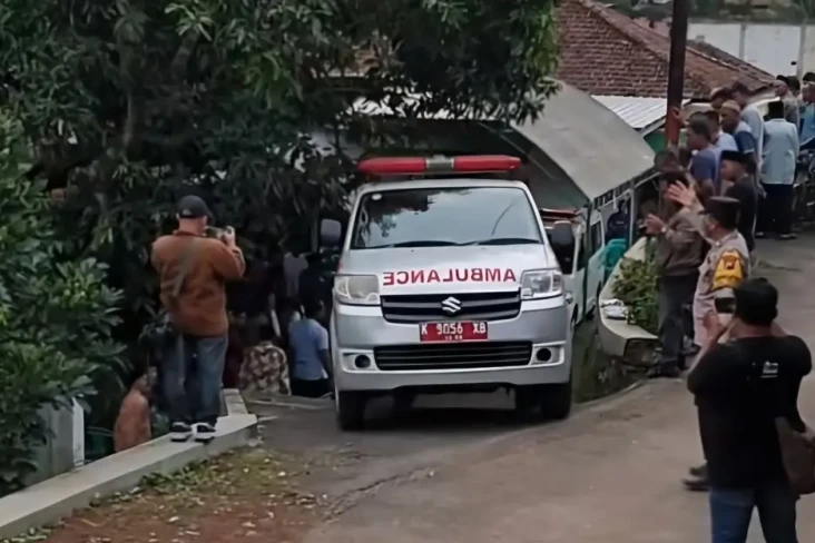 Pasutri di Kudus Tewas...