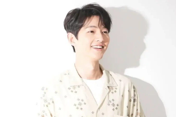 Song Joong-Ki Menolak...