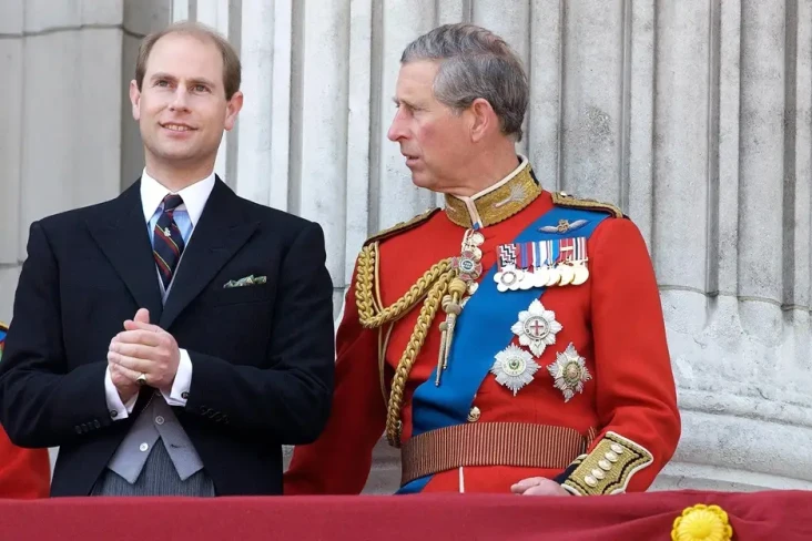 Raja Charles III Bertengkar...