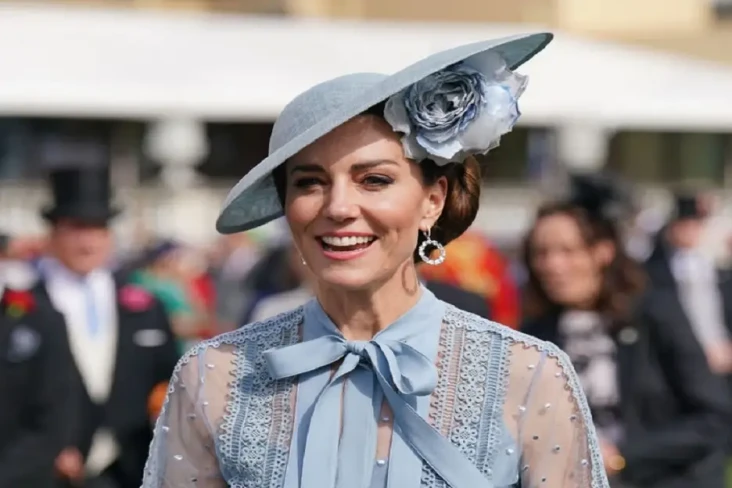 Apakah Kate Middleton...