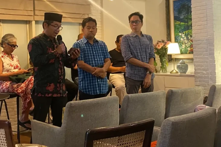 Puluhan Tokoh Serukan...