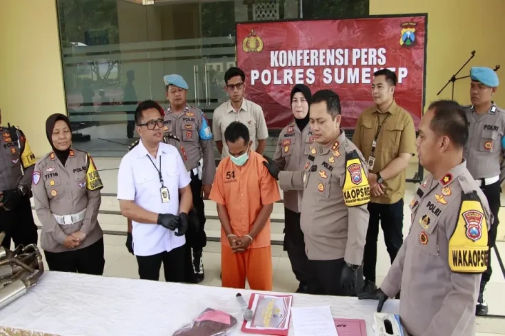 Dituduh Berselingkuh,...