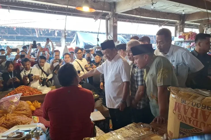 Sidak ke Pasar Induk...