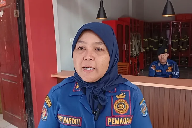 Kontrak Kerja Sandi...