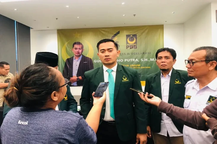 Gugum Ridho Putra Deklarasikan...