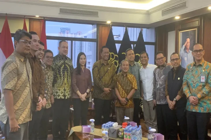 Angela Tanoesoedibjo...