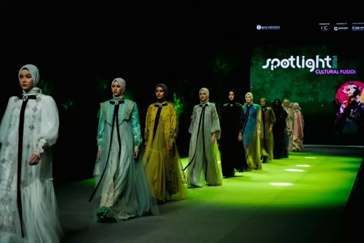 SPOTLIGHT Indonesia...