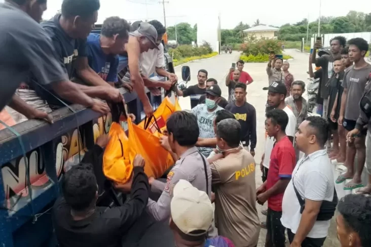 Mayat Bocah Tenggelam...