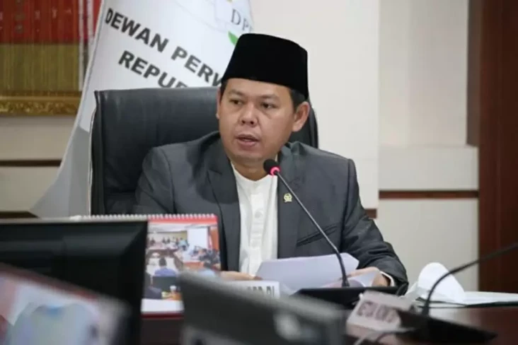 Tak Hanya Zakat, Ketua...