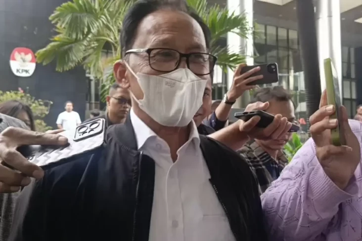 KPK Sebut Hakim MK Ridwan...