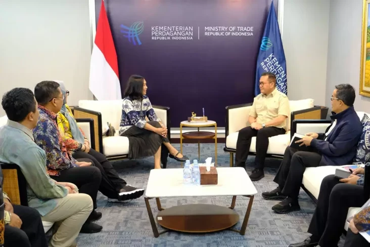 Peruri dan Kemendag...