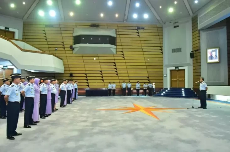 Selamat! 17 Perwira...