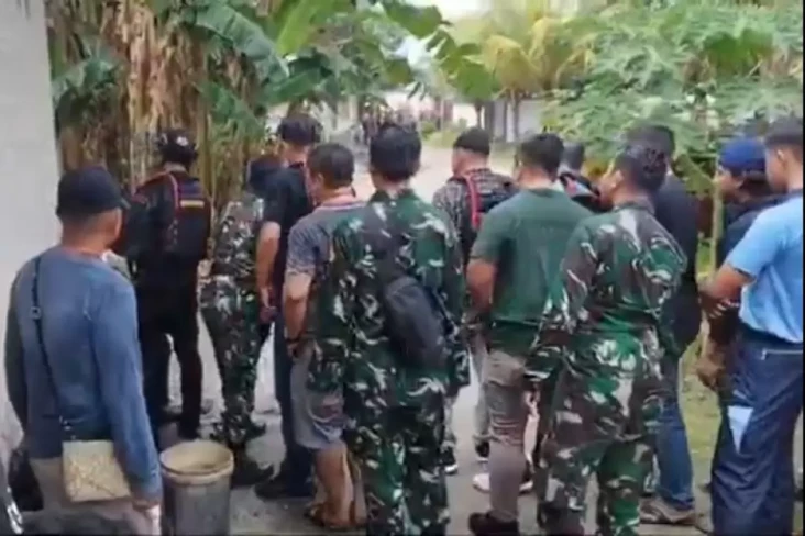 Detik-detik Anggota...