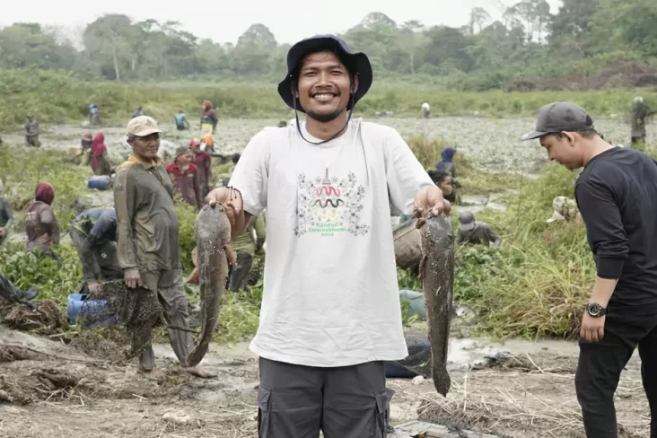 Mengenal Tradisi Bekarang...