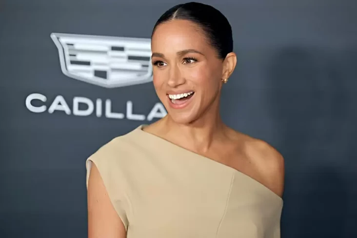 Meghan Markle Pertimbangkan...