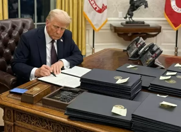 14 Fakta Unik Donald...