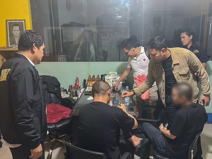 Imigrasi Tangkap 2 Warga...