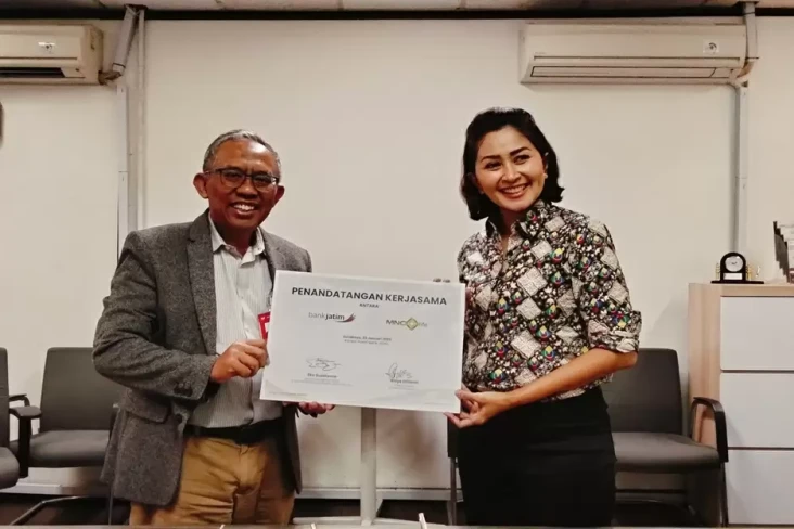 Bank Jatim Sambut Baik...