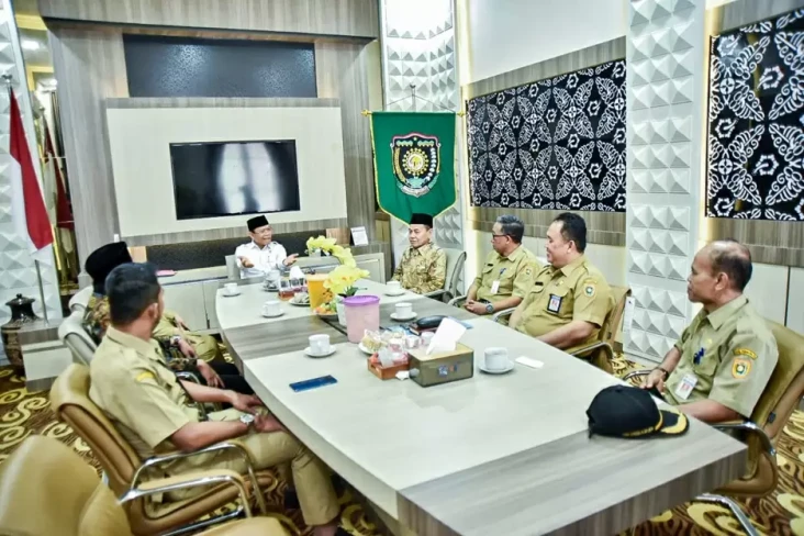 Utusan Khusus Presiden...