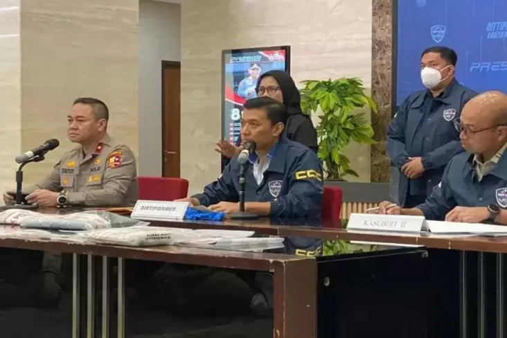 Polisi Tangkap Pelaku...