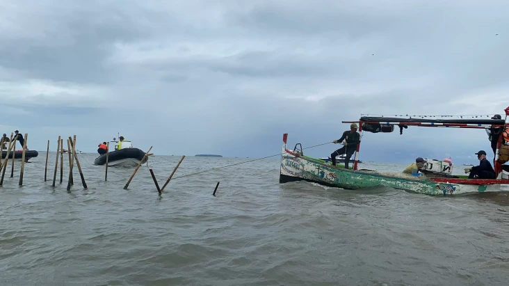 Saksikan INTERUPSI HGB...