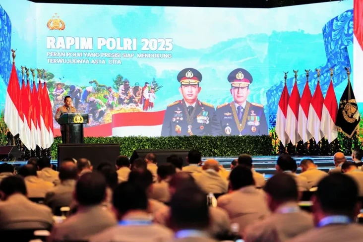 Kapolri Keluhkan Banyak...