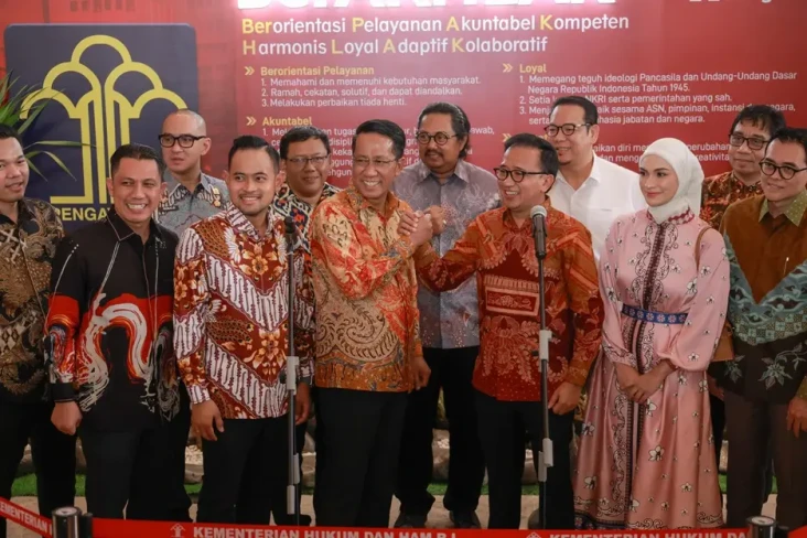 Putri Zulkifli Hasan...