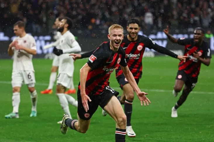 Live di iNews! Eintracht...