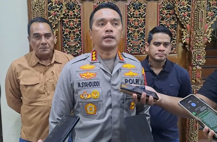 2 Polisi Pelaku Pemerasan...