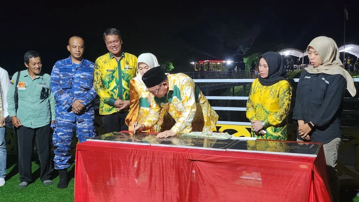 Bupati Kotabaru Resmikan...