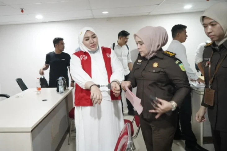3 Bos Skincare di Makassar...