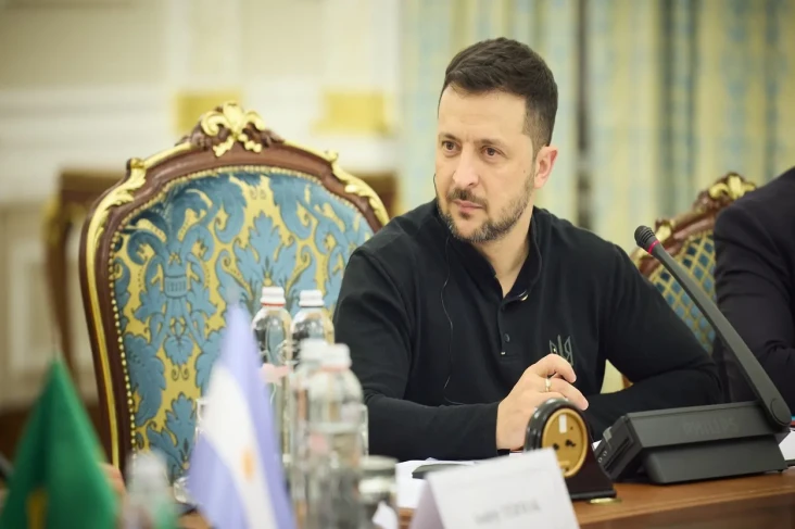 Zelensky Sebut Aliansi...