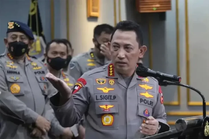 AMJ Desak Kapolri Percepat...