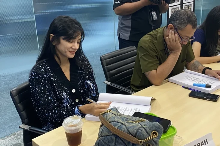 Fanny Ghassani Bintangi...