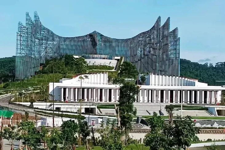 Anggaran IKN Diblokir...