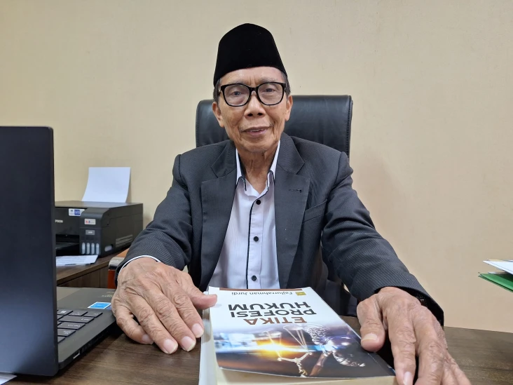 Cinta sebagai Roh Utama...
