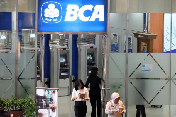 BCA Tanggapi Ancaman...