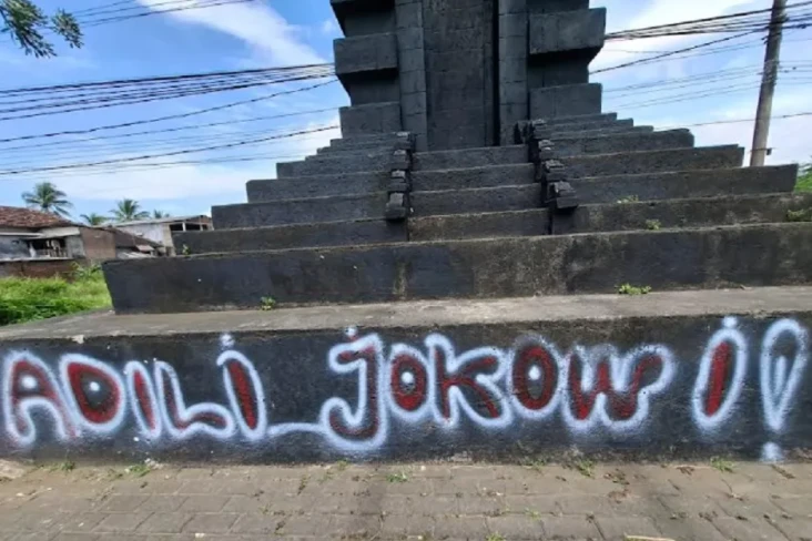 Malang Gempar! Vandalisme...