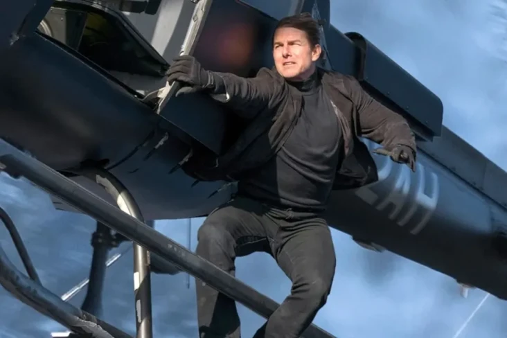 Tom Cruise Pingsan saat...