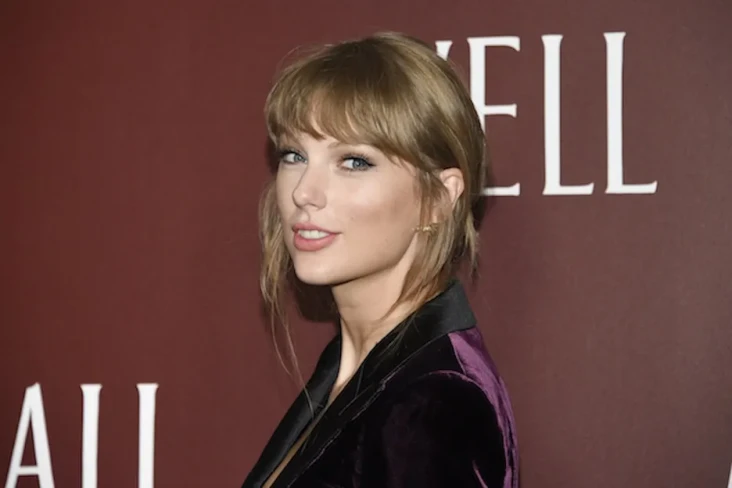 Taylor Swift Dikabarkan...