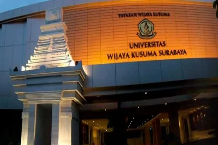 UWKS Masuk Top 35 Perguruan...