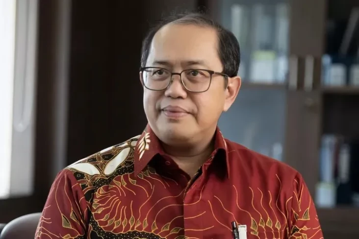 Profil dan Kekayaan...